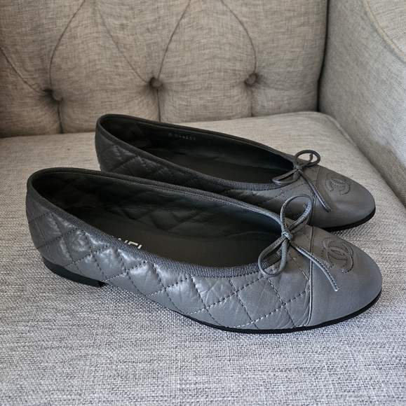 CHANEL Shoes - Chanel ballerina flats ballet shoes slippers